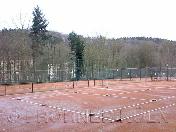 Tennisplatz mit Frost 2